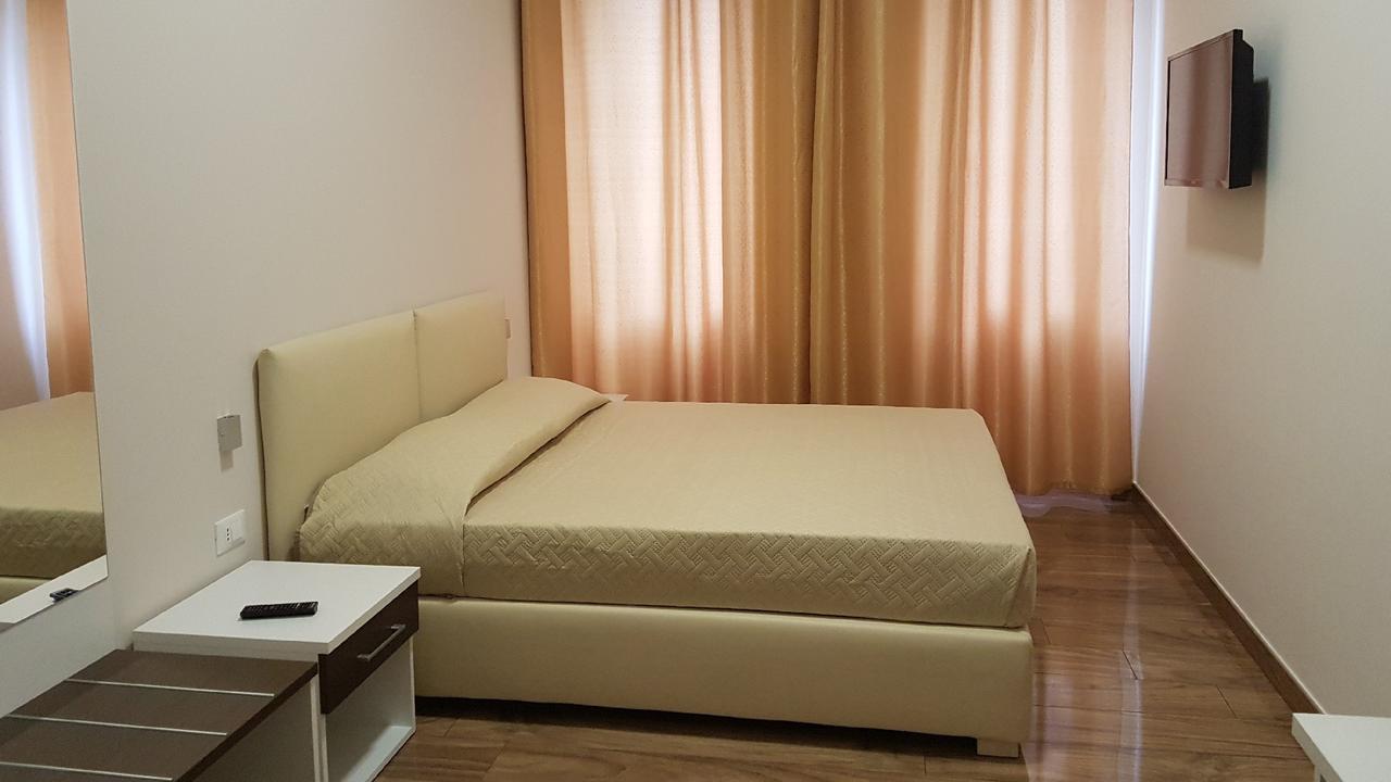 B&B Al Volo Foggia Exterior foto